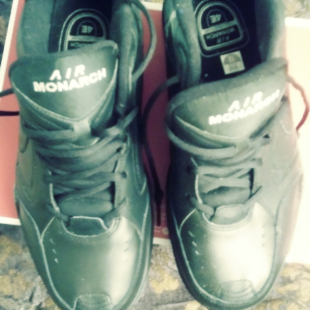 Mens sneakers